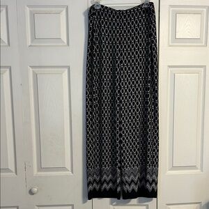 CHICO TRAVELERS'S Size Large Black White Graphic Border Fluid Wide Leg Pants